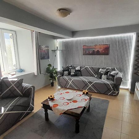 Apartamento George House Leonídion Exterior foto